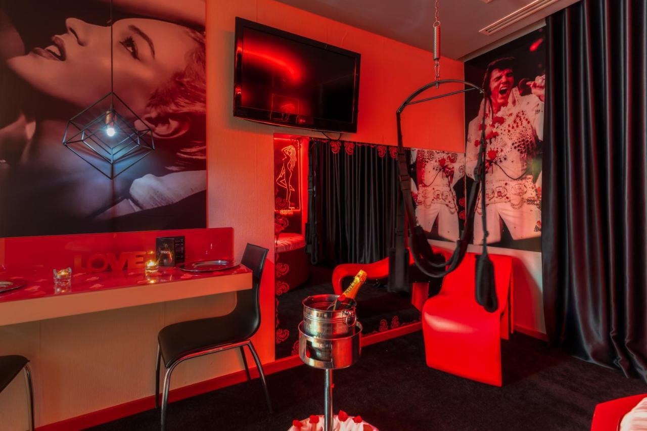 Motel Emocoes Nogueira da Regedoura Экстерьер фото