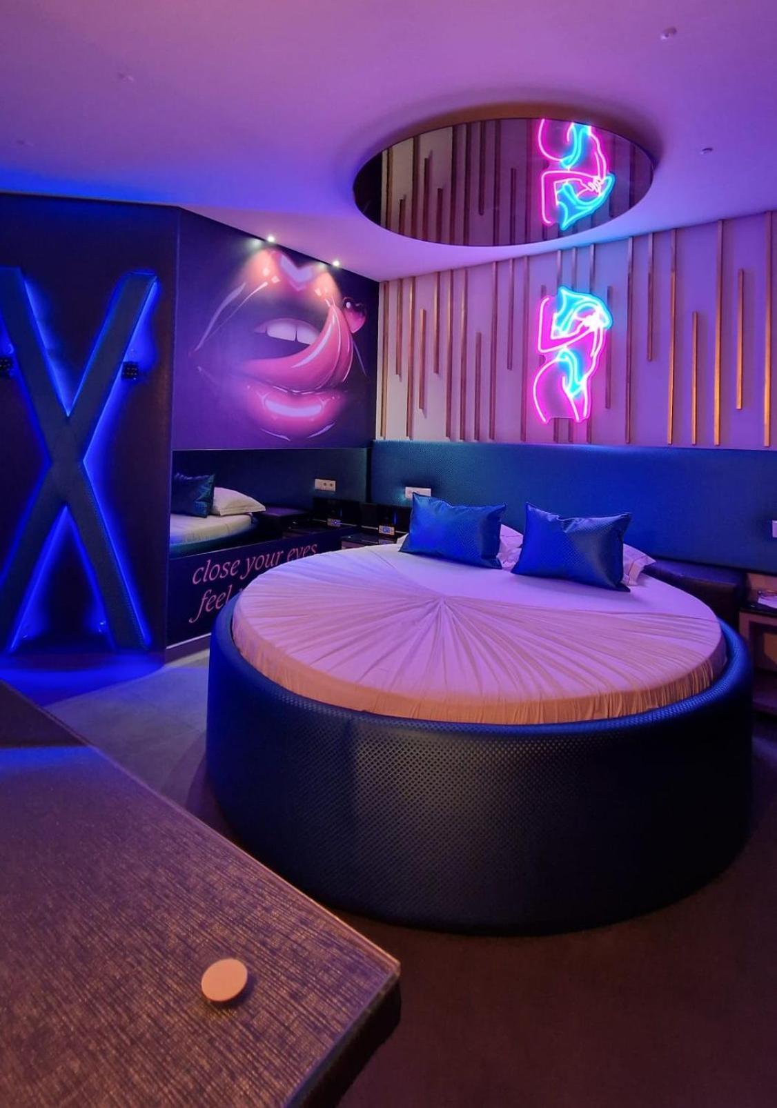Motel Emocoes Nogueira da Regedoura Экстерьер фото